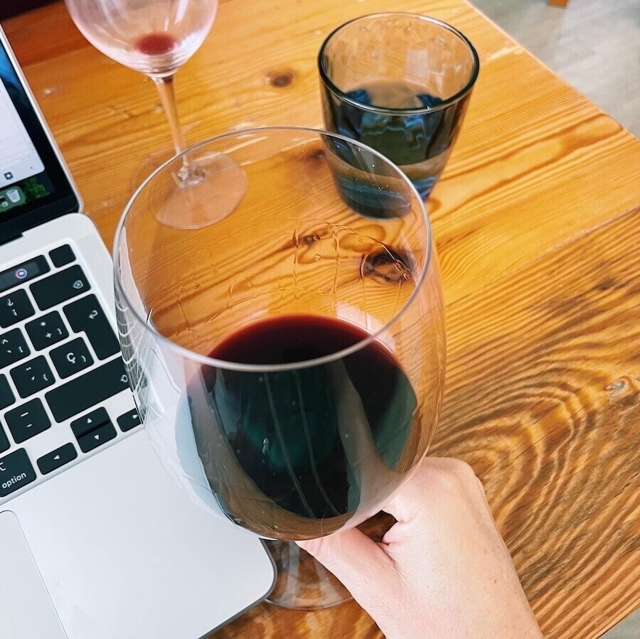 Tips para comprar vino online: una guía completa