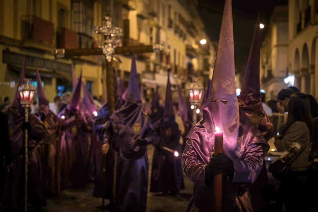 ¿Cómo se celebra la Semana Santa en España?